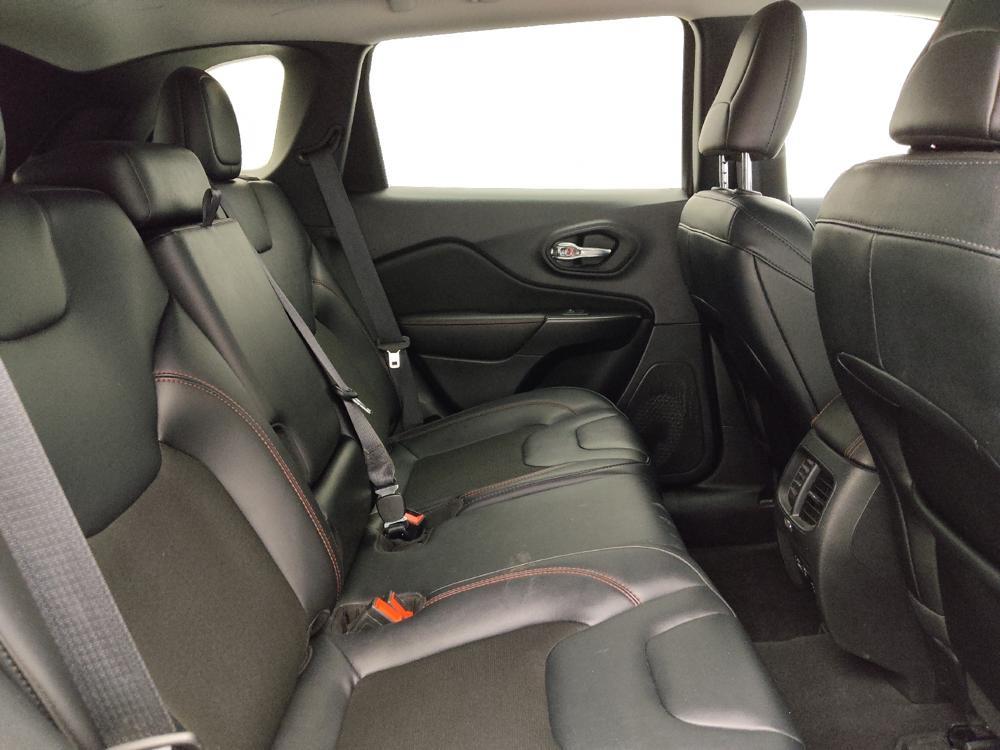 used 2022 Jeep Cherokee car, priced at $28,895