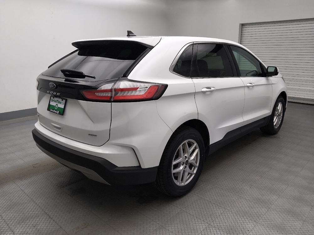 used 2024 Ford Edge car, priced at $26,895