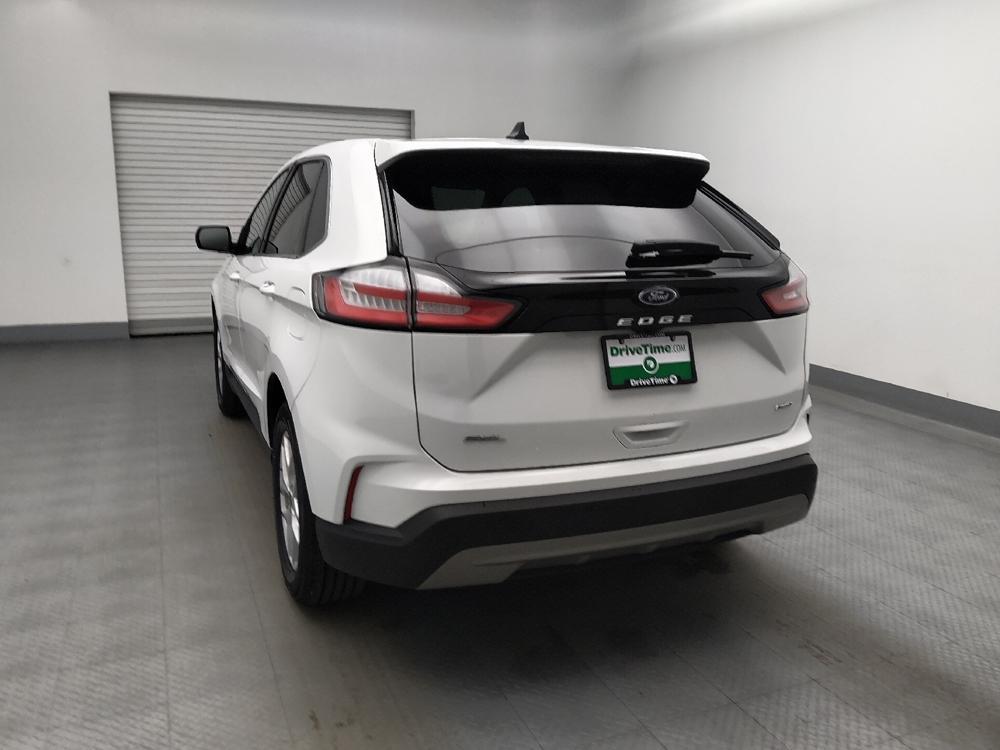 used 2024 Ford Edge car, priced at $26,895