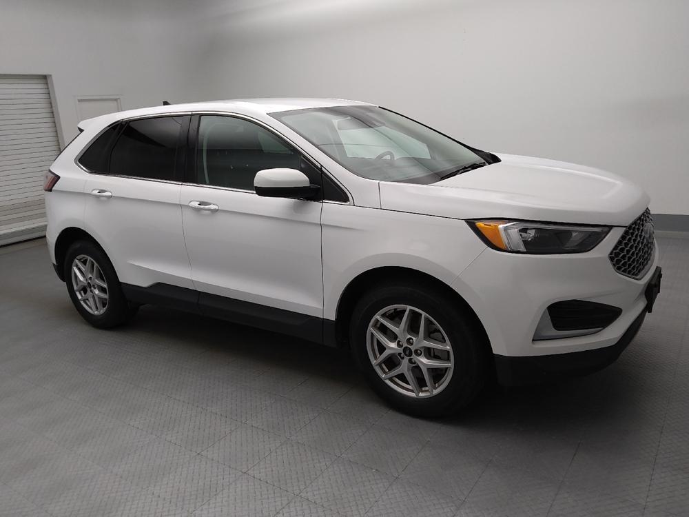 used 2024 Ford Edge car, priced at $26,895