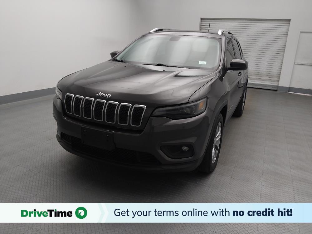 used 2019 Jeep Cherokee car, priced at $21,395