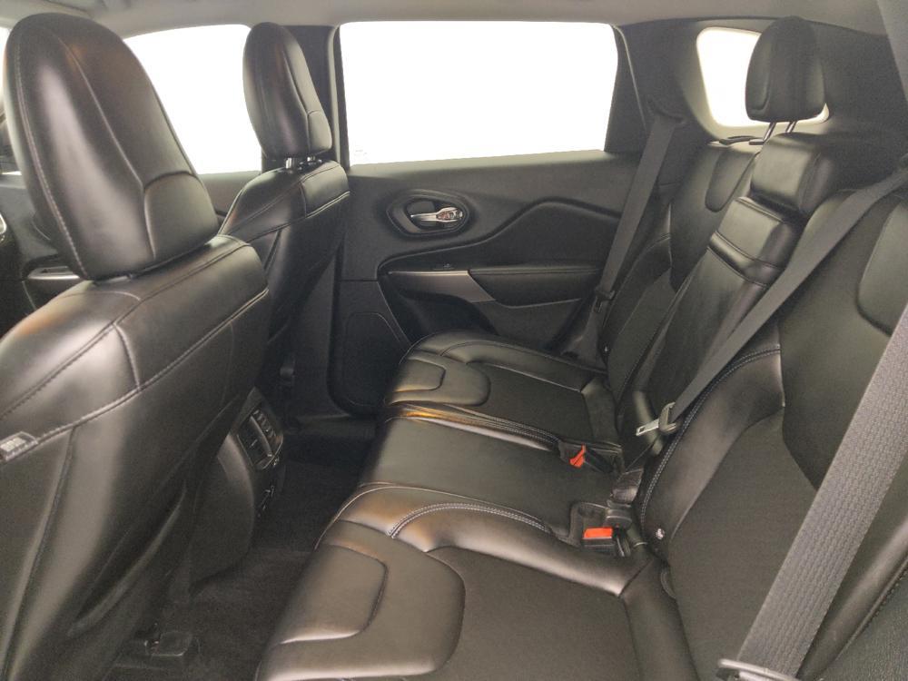 used 2019 Jeep Cherokee car, priced at $21,395