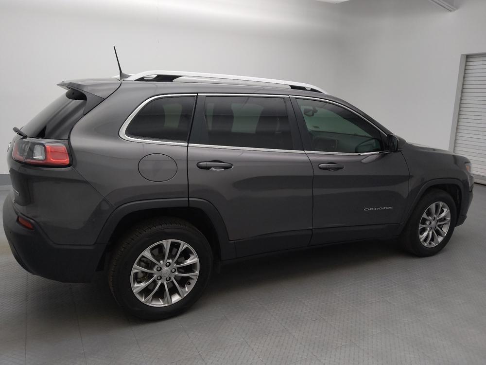 used 2019 Jeep Cherokee car, priced at $21,395