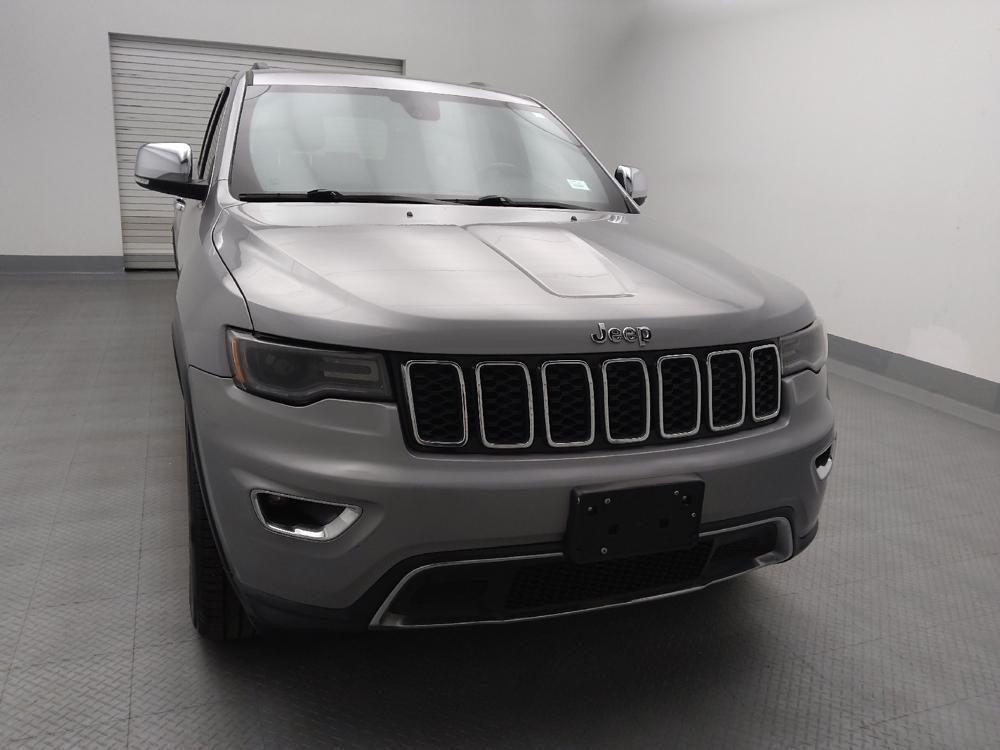 used 2019 Jeep Grand Cherokee car, priced at $21,795
