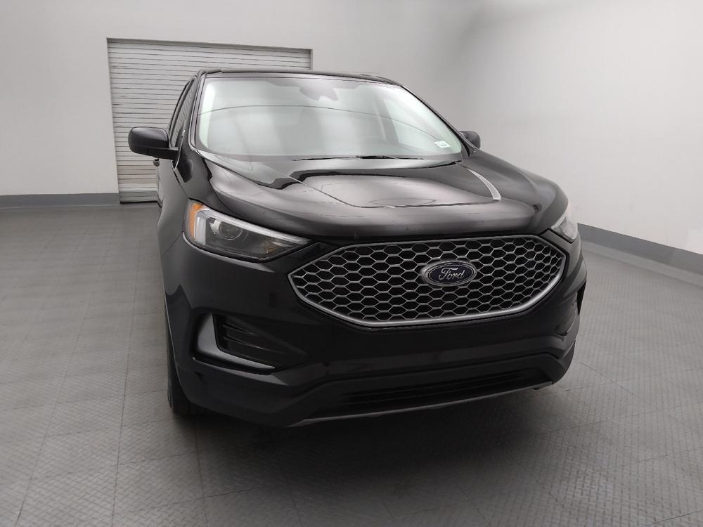 used 2023 Ford Edge car, priced at $24,695