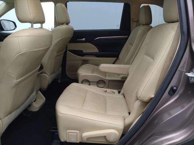 used 2017 Toyota Highlander car, priced at $24,295
