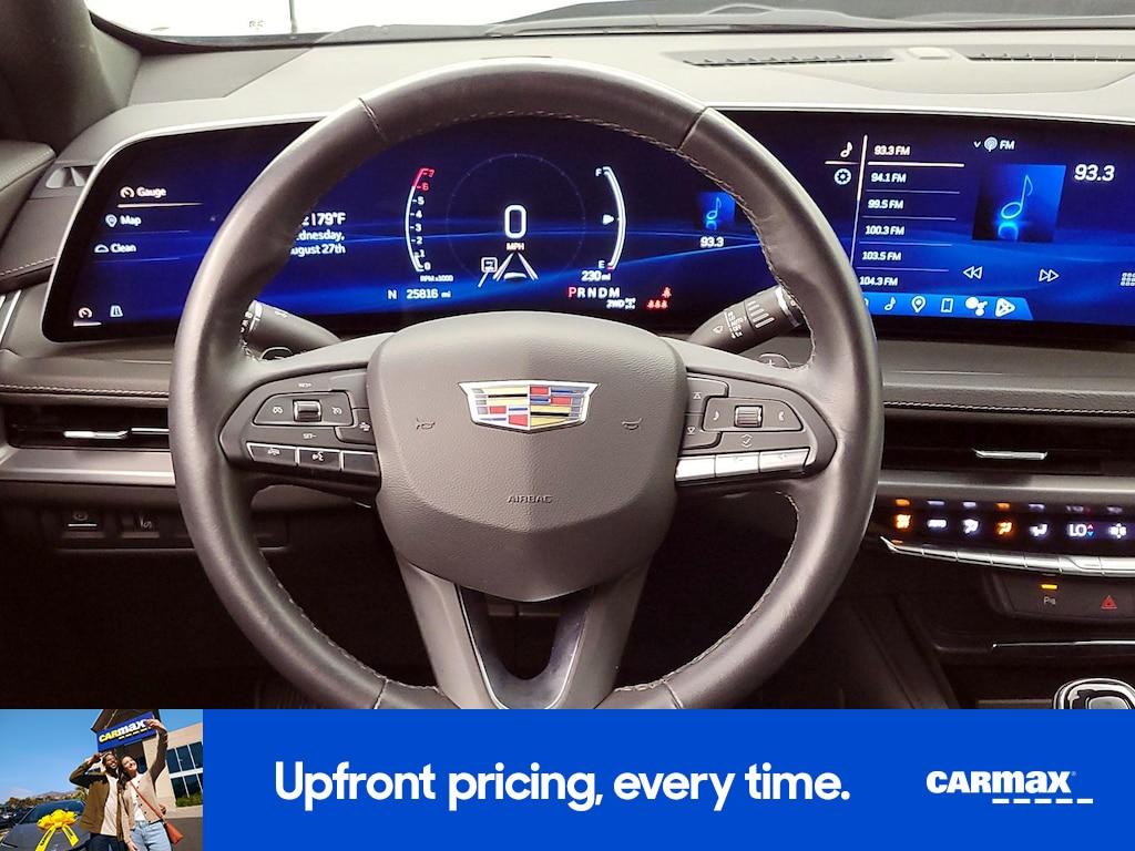used 2024 Cadillac XT4 car, priced at $33,998