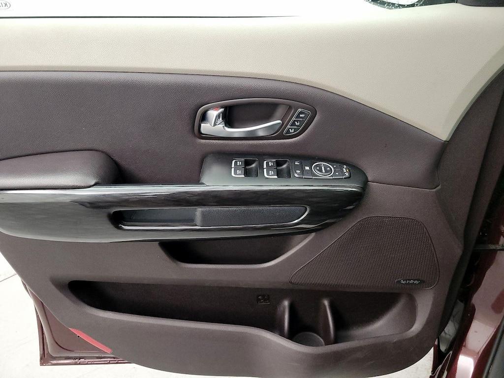 used 2015 Kia Sedona car, priced at $13,998