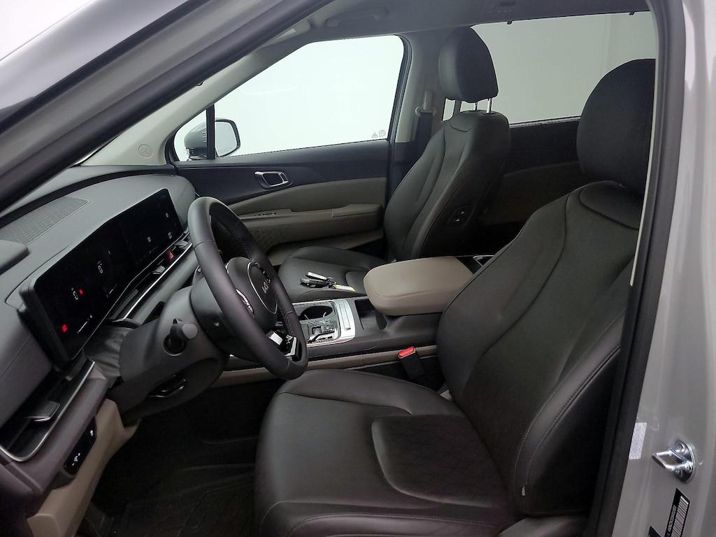used 2025 Kia Carnival car, priced at $41,998
