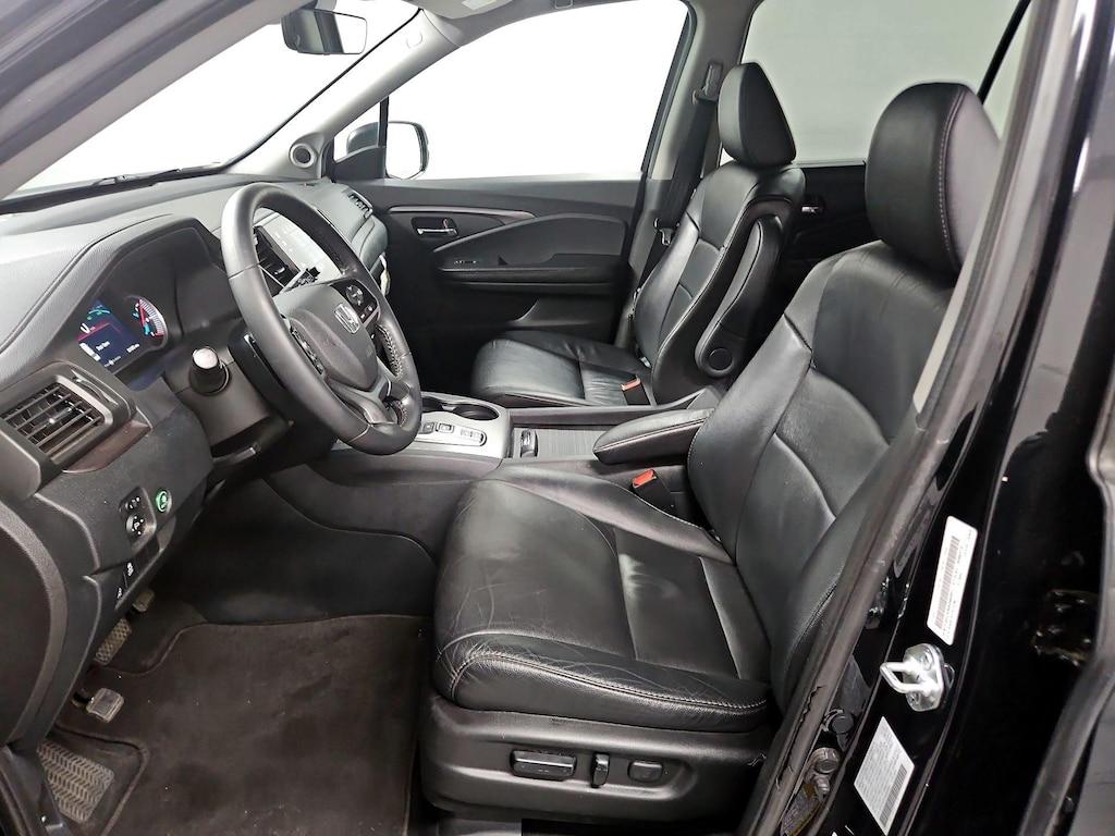 used 2022 Honda Pilot car, priced at $34,998