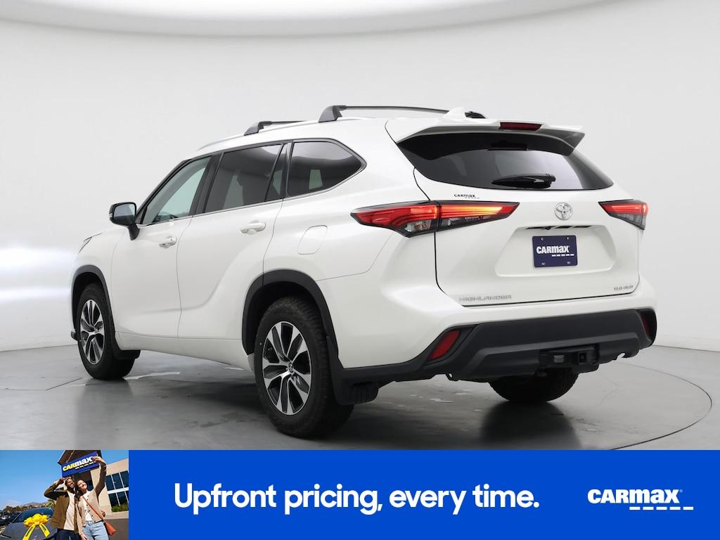 used 2020 Toyota Highlander car, priced at $37,998