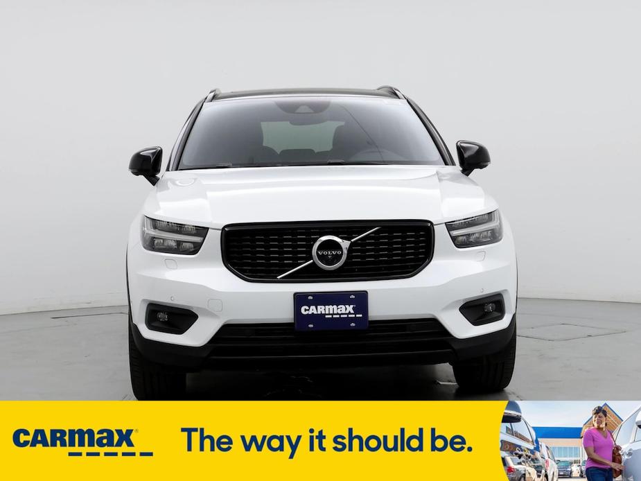 used 2021 Volvo XC40 car, priced at $29,998