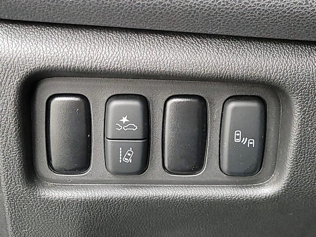 used 2021 Mitsubishi Outlander Sport car, priced at $17,998