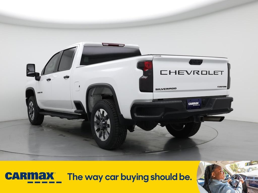 used 2022 Chevrolet Silverado 2500 car, priced at $43,998