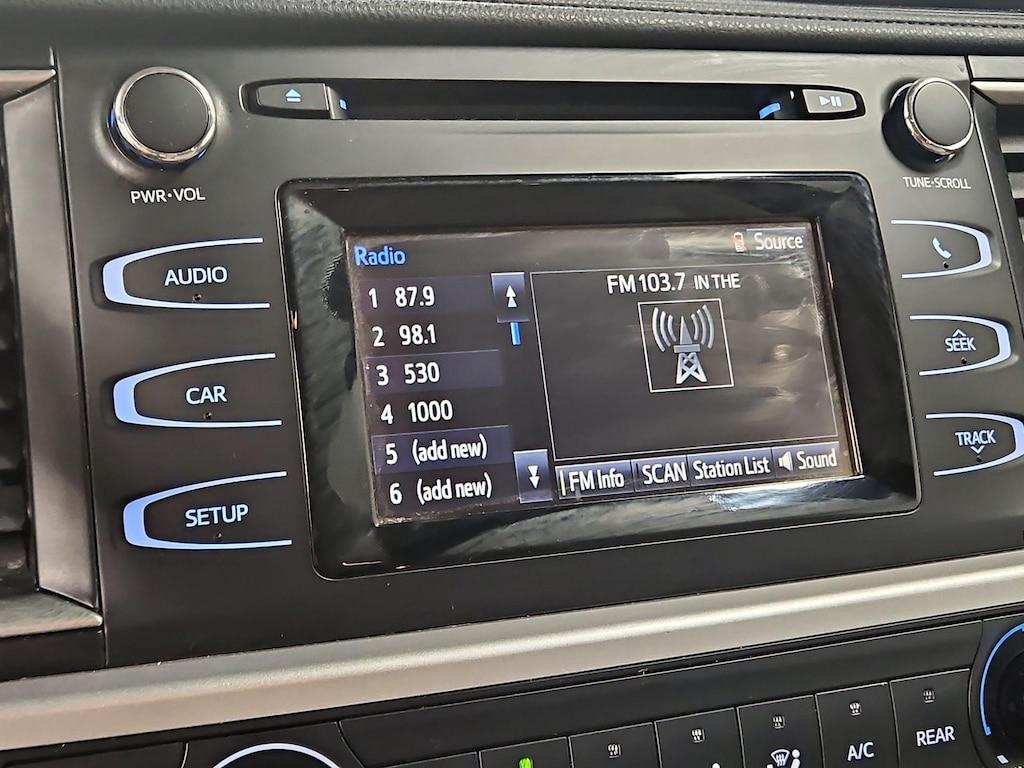 used 2019 Toyota Highlander car, priced at $24,998