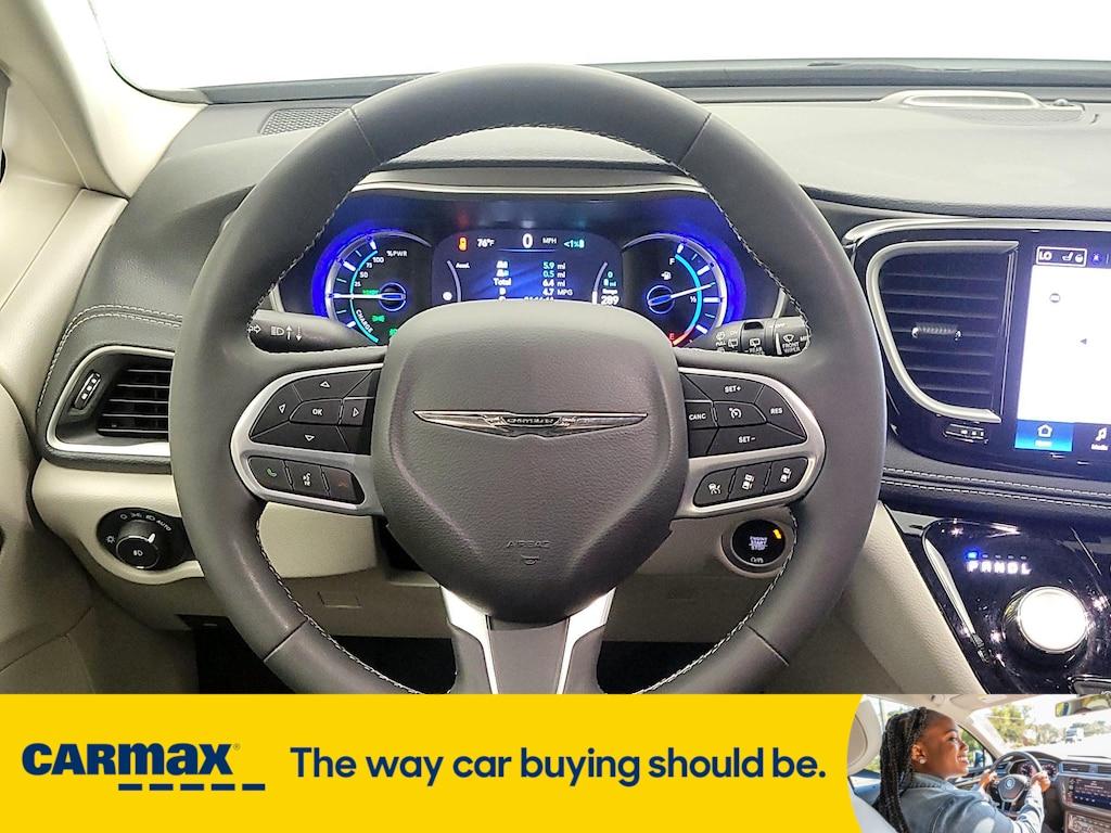 used 2023 Chrysler Pacifica Hybrid car, priced at $29,998
