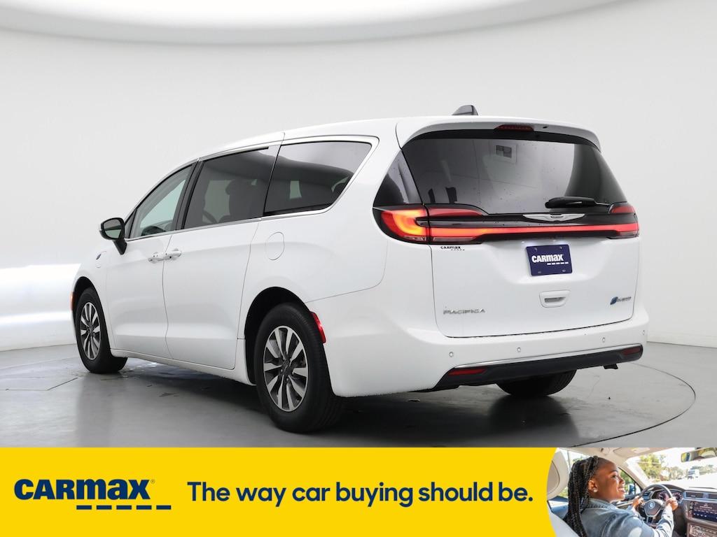 used 2023 Chrysler Pacifica Hybrid car, priced at $29,998
