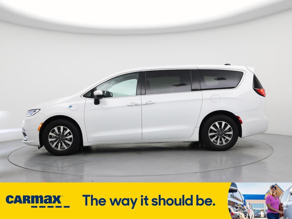 used 2023 Chrysler Pacifica Hybrid car, priced at $29,998