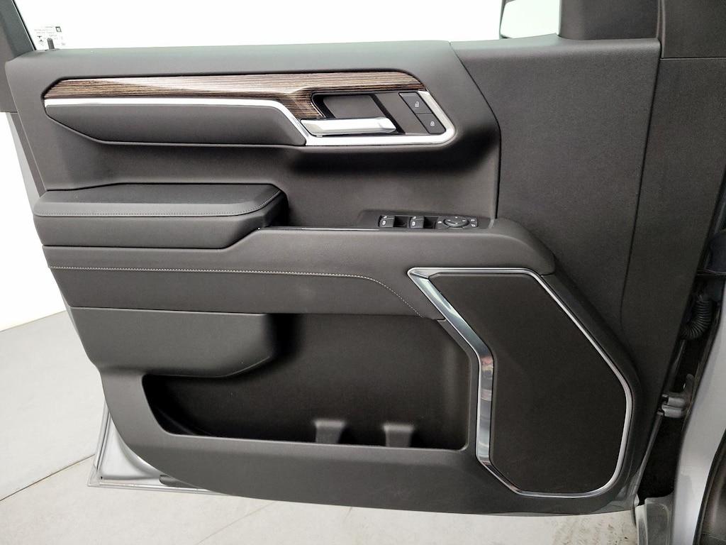 used 2023 GMC Sierra 1500 car, priced at $40,998