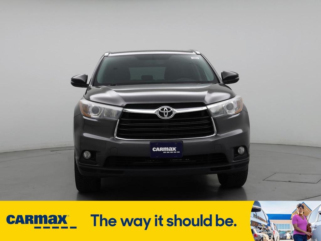 used 2015 Toyota Highlander car, priced at $18,998