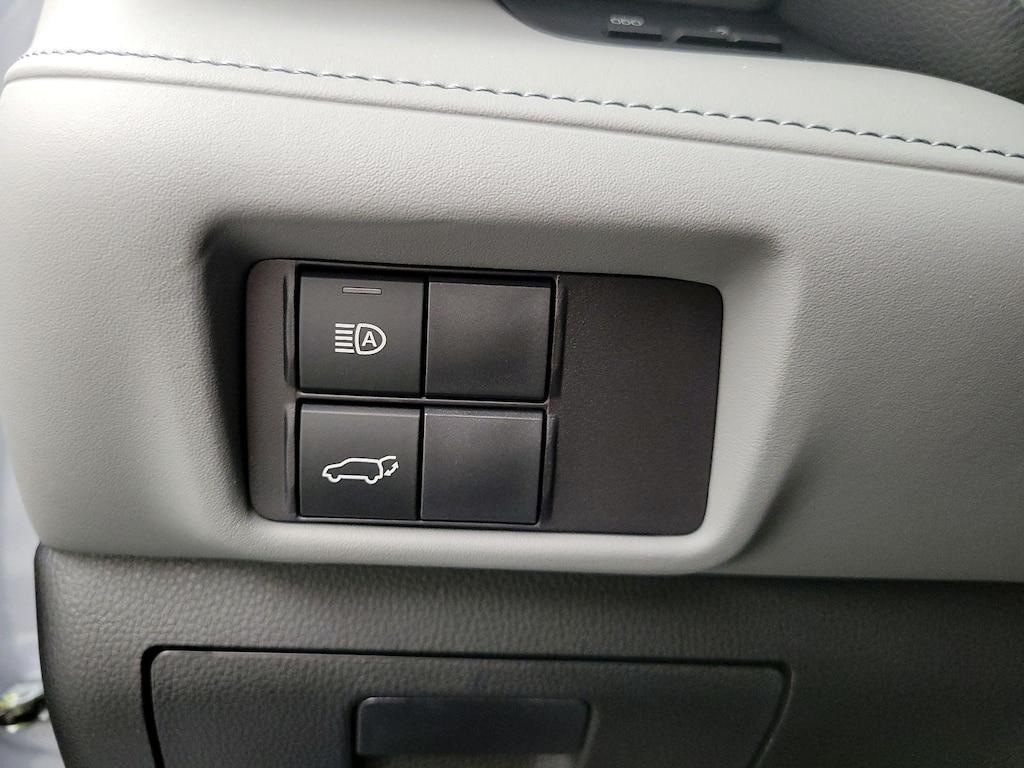 used 2022 Toyota Highlander car, priced at $37,998