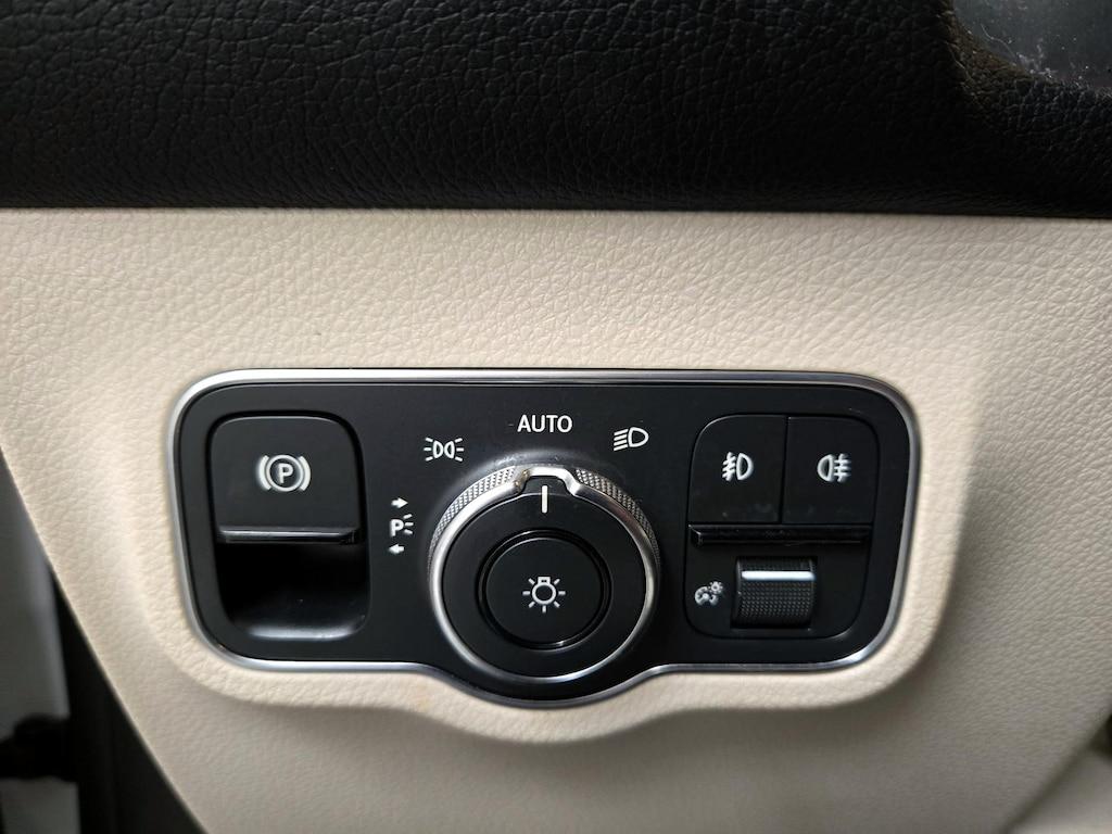 used 2021 Mercedes-Benz GLB 250 car, priced at $32,998