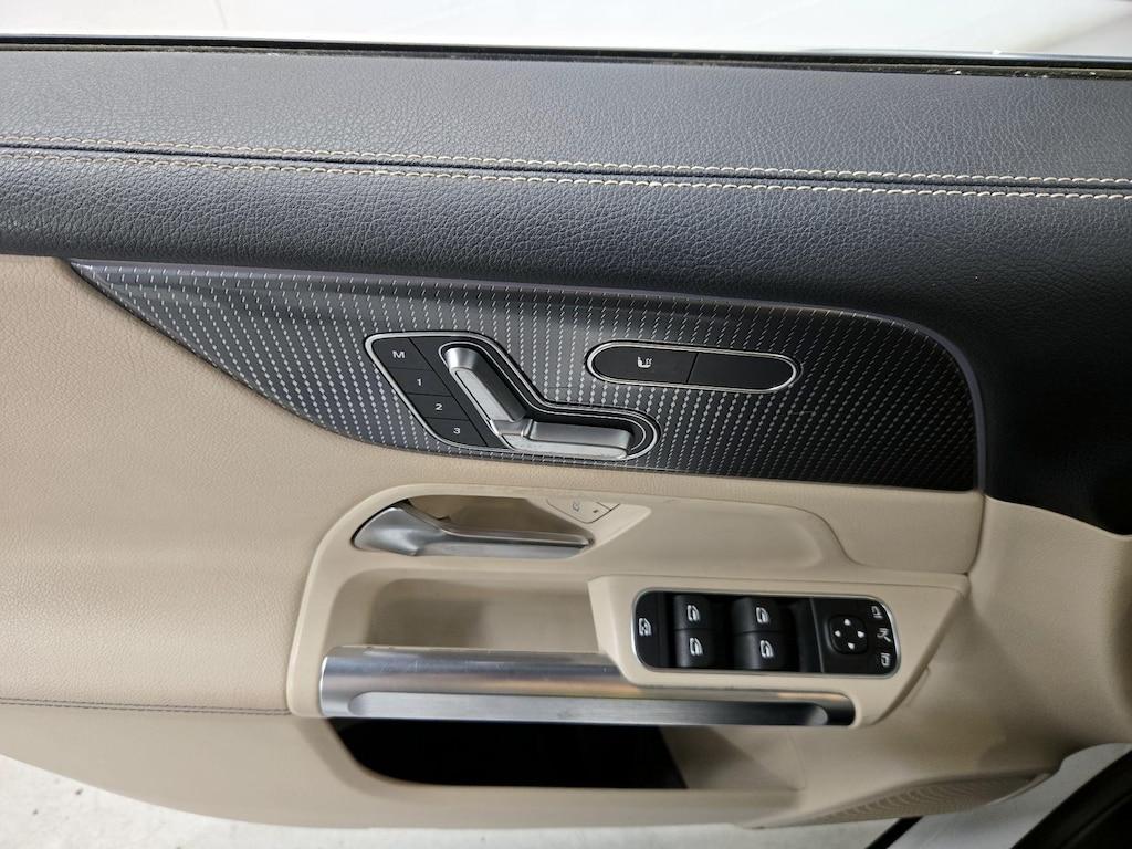used 2021 Mercedes-Benz GLB 250 car, priced at $32,998