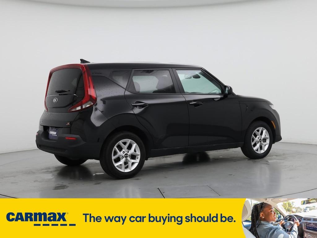 used 2021 Kia Soul car, priced at $13,998