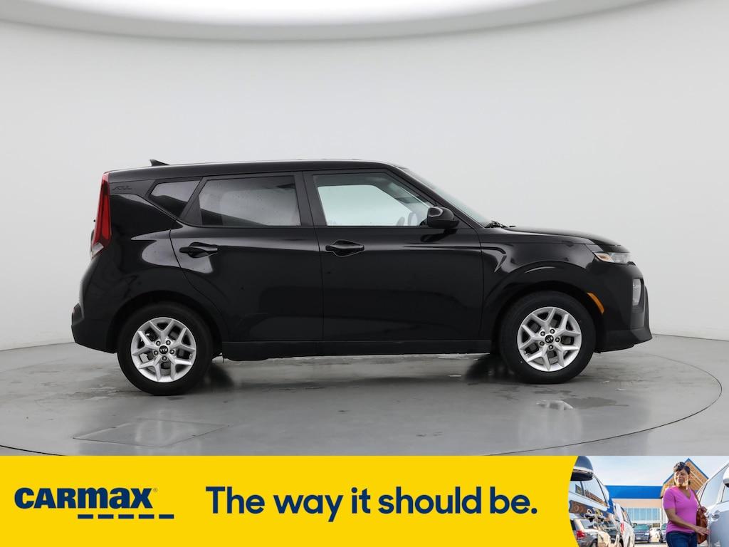 used 2021 Kia Soul car, priced at $13,998