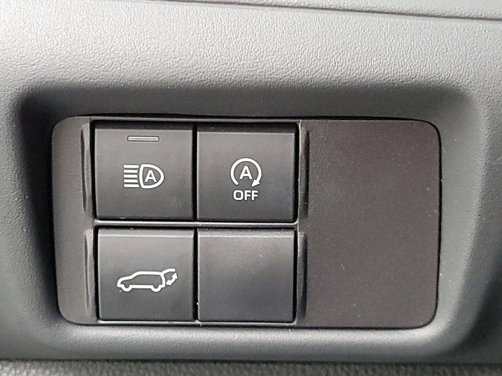 used 2023 Toyota Highlander car, priced at $36,998