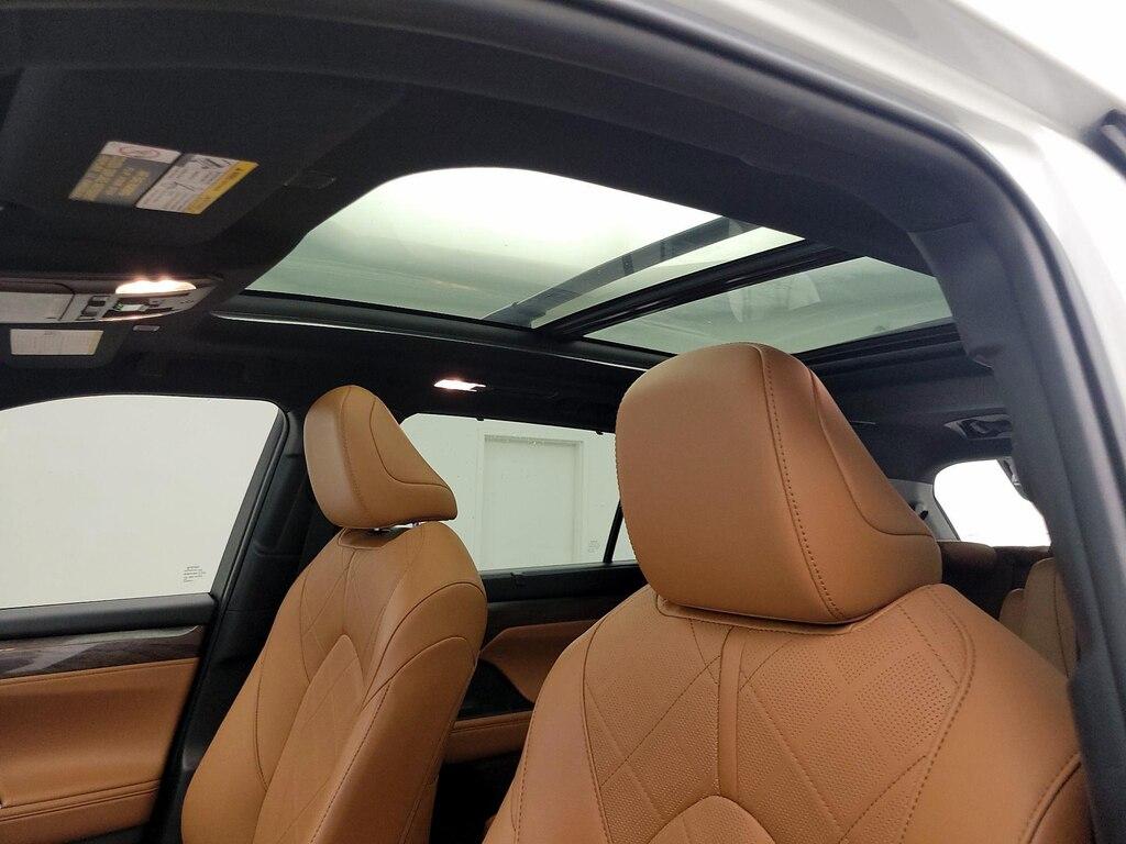 used 2023 Toyota Highlander car, priced at $45,998