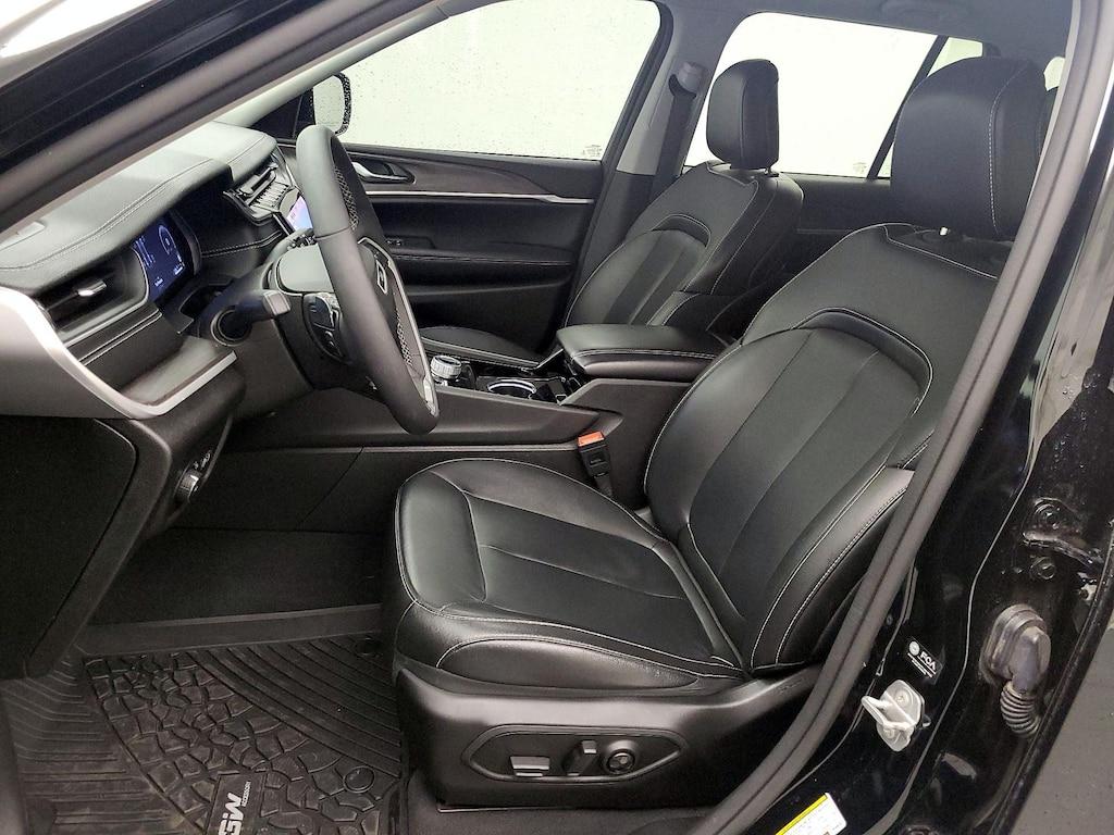 used 2023 Jeep Grand Cherokee car, priced at $34,998