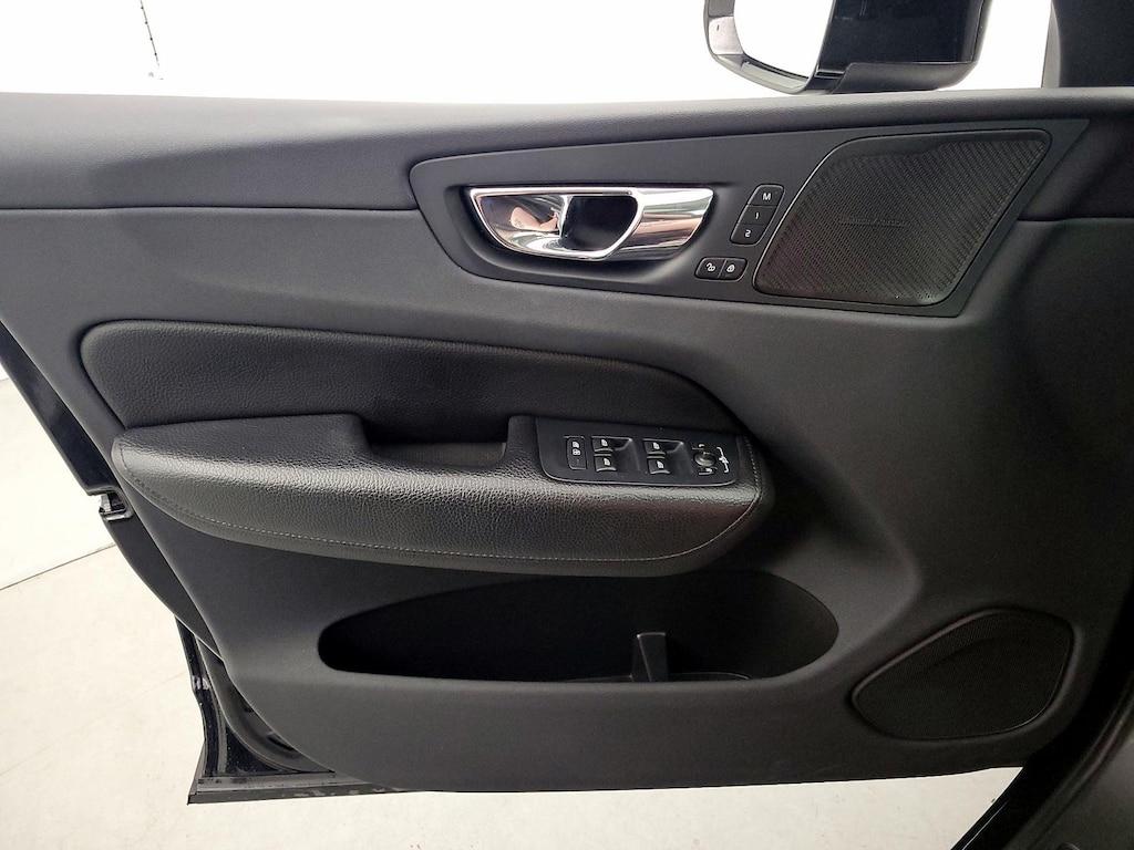 used 2019 Volvo XC60 car, priced at $23,998