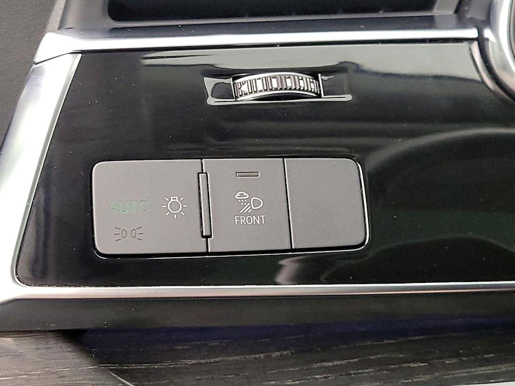 used 2020 Audi Q7 car, priced at $30,998