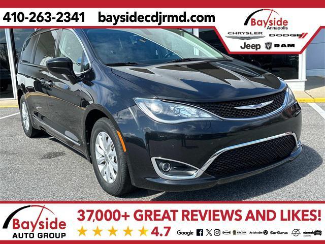 used 2019 Chrysler Pacifica car, priced at $18,600