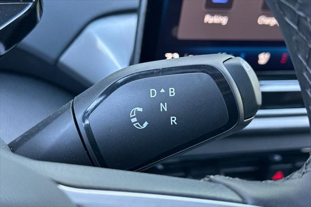 new 2025 Volkswagen ID.4 car, priced at $48,233