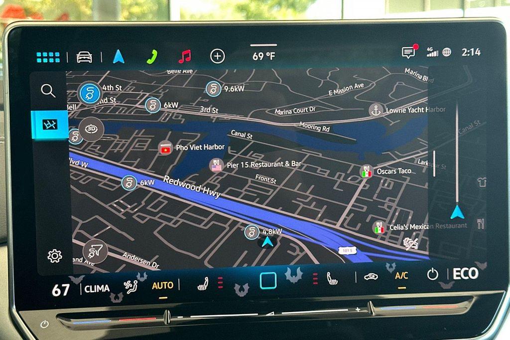 new 2025 Volkswagen ID.4 car, priced at $39,345