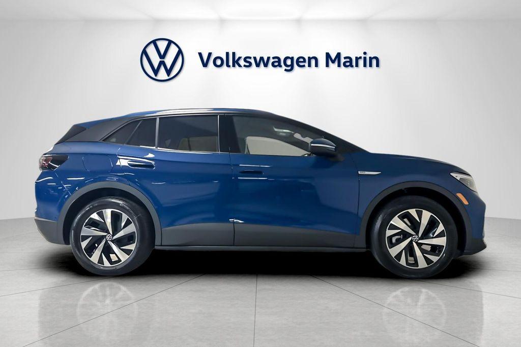 new 2025 Volkswagen ID.4 car, priced at $39,345