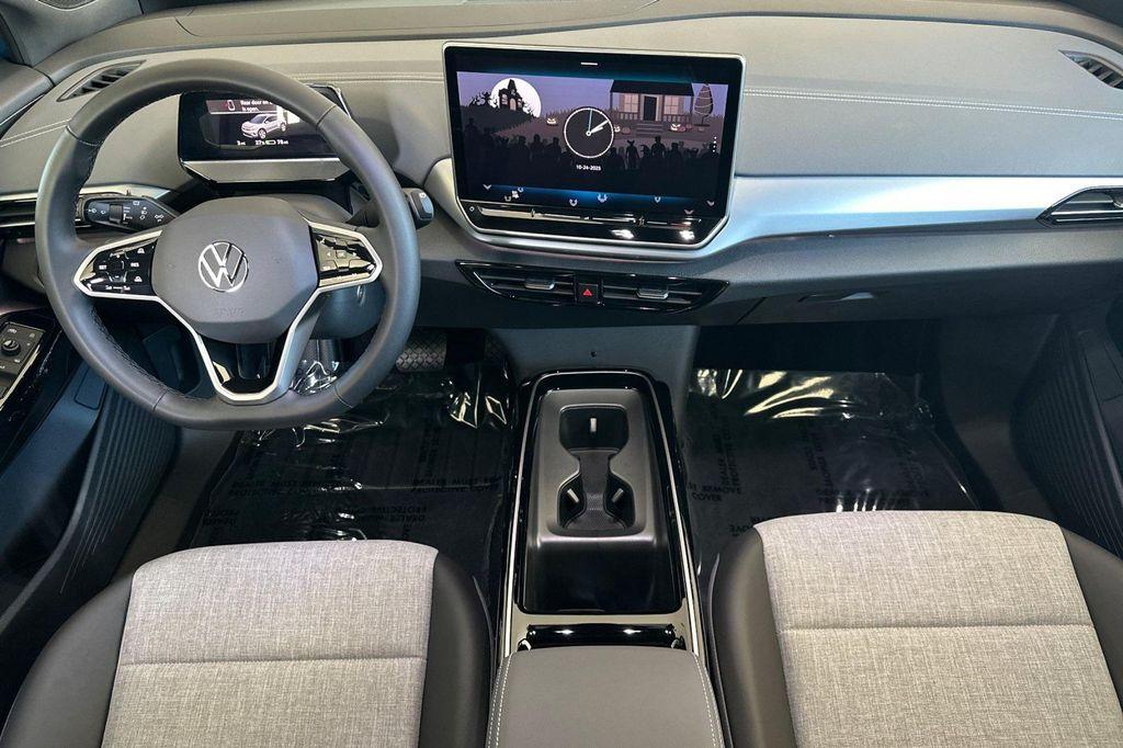new 2025 Volkswagen ID.4 car, priced at $39,345
