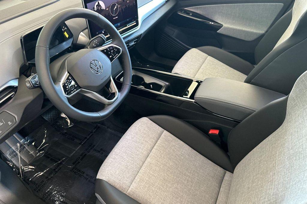 new 2025 Volkswagen ID.4 car, priced at $39,345