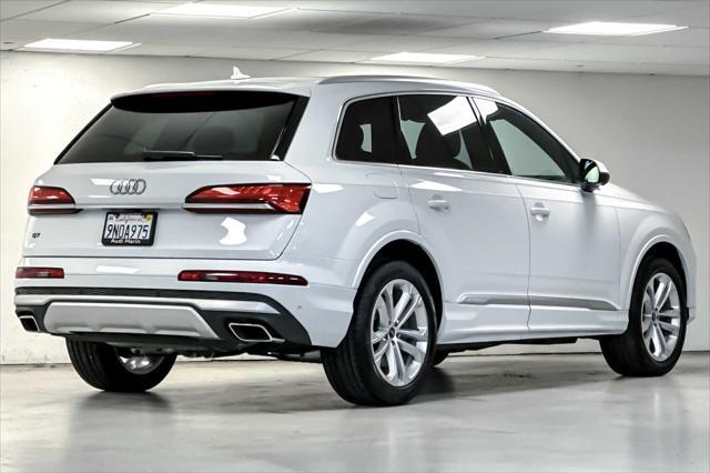 used 2025 Audi Q7 car, priced at $60,999