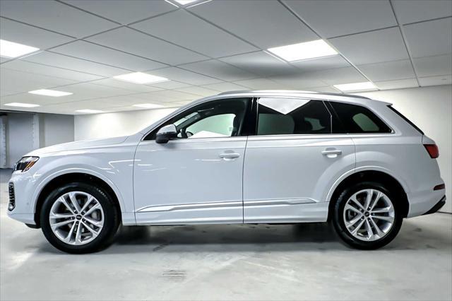 used 2025 Audi Q7 car, priced at $60,999