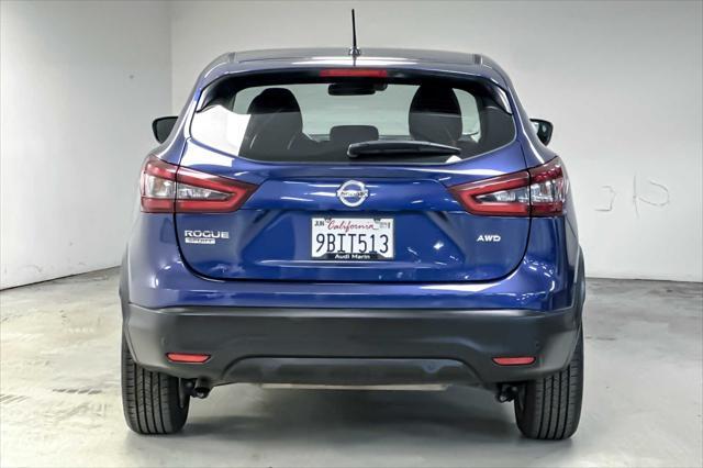 used 2022 Nissan Rogue Sport car, priced at $18,000