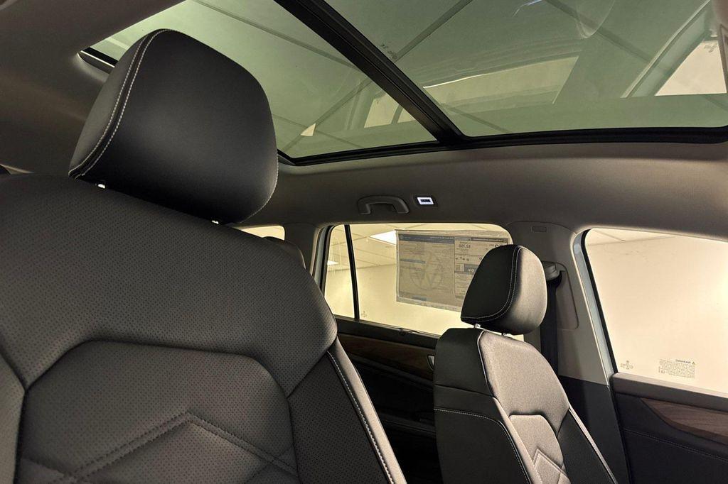 new 2026 Volkswagen Atlas car, priced at $50,125