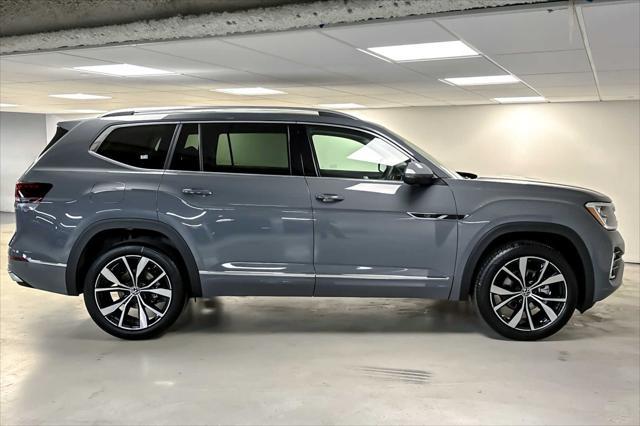 new 2025 Volkswagen Atlas car, priced at $56,699