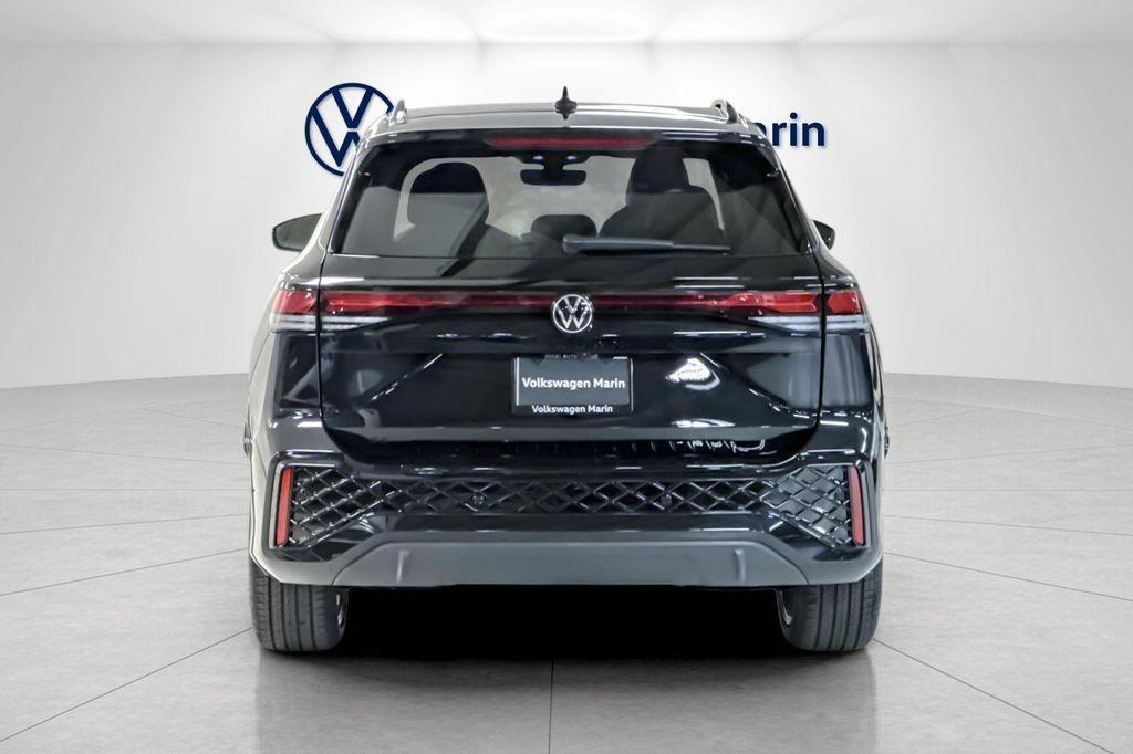 new 2025 Volkswagen Tiguan car, priced at $34,800