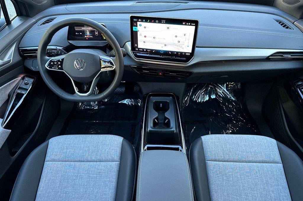 new 2025 Volkswagen ID.4 car, priced at $39,345