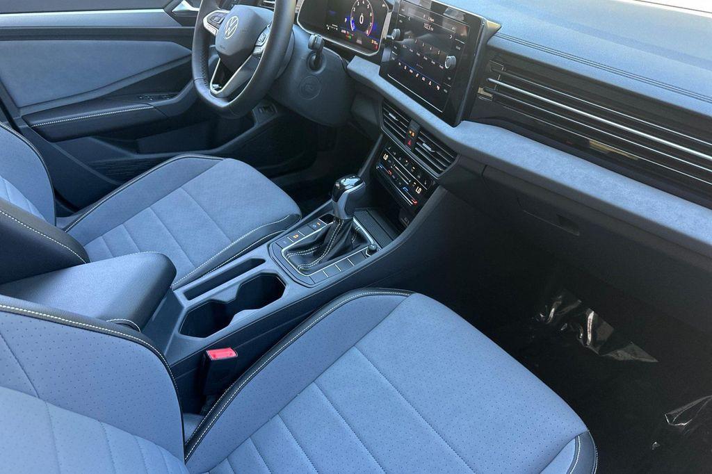 new 2025 Volkswagen Jetta car, priced at $25,556