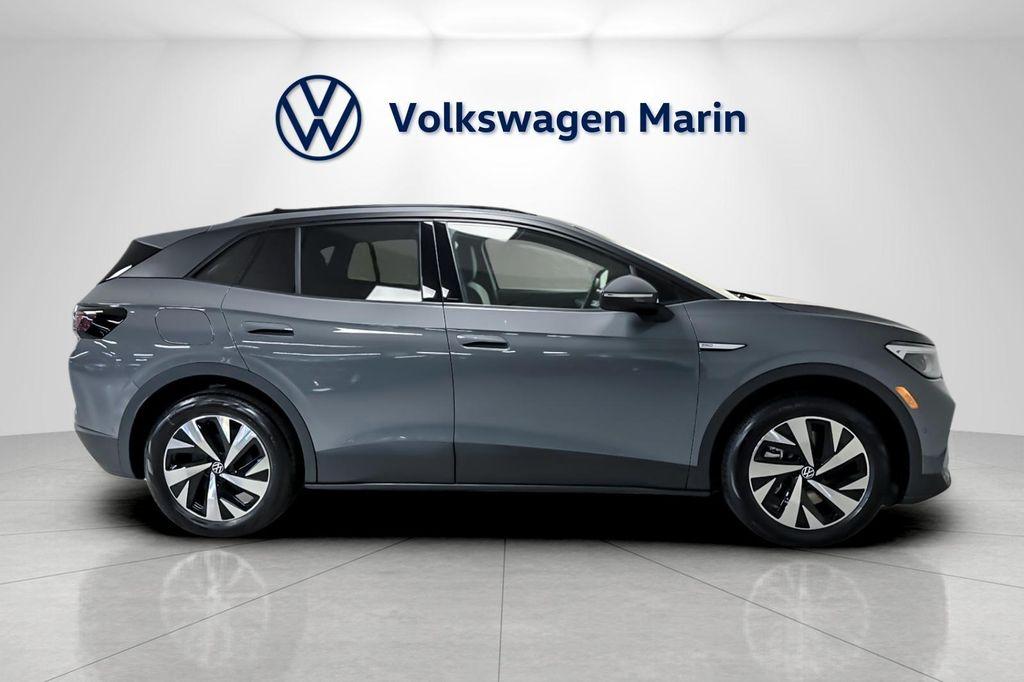 new 2025 Volkswagen ID.4 car, priced at $39,450