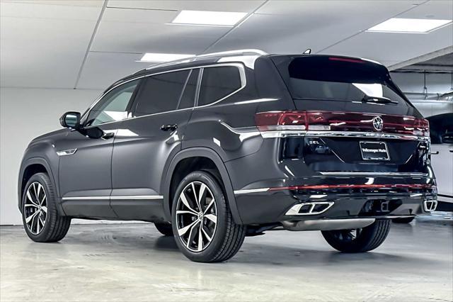 new 2025 Volkswagen Atlas car, priced at $55,613